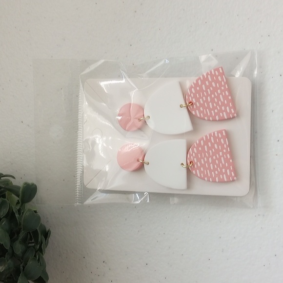 Boho Dangle Earrings - Picture 6 of 8